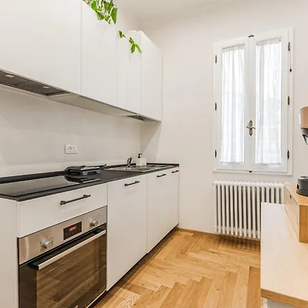 Apartment Ada Alfani Boutique - 5 Min Duomo Florence