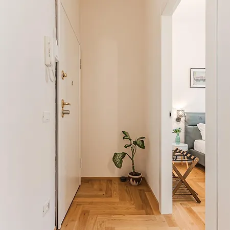 Ada Alfani Boutique - 5 Min Duomo Apartment *